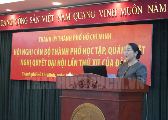 TP Hồ Chí Minh Quán triệt Nghị quyết Đại hội XII của Đảng cho cán bộ trí thức, văn nghệ sĩ, phóng viên báo chí