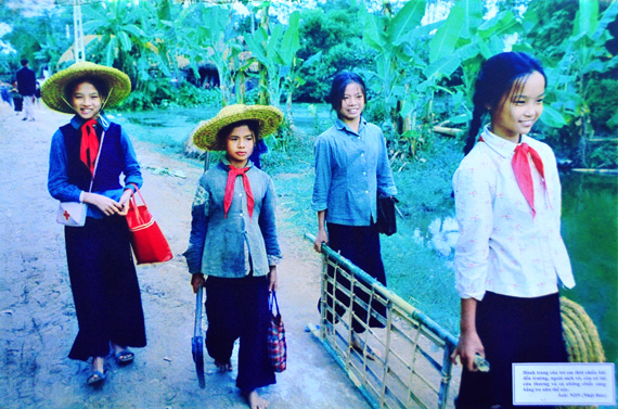 Xúc động hình ảnh “Trẻ em thời chiến”
