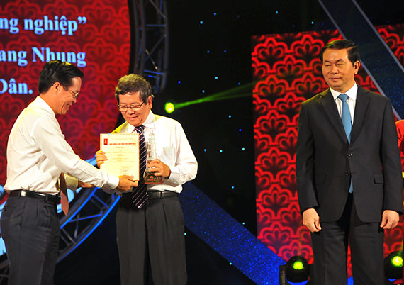 Lễ trao Giải Báo chí quốc gia lần thứ X năm 2015