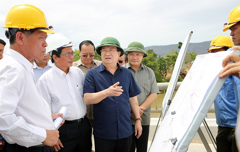 Đẩy nhanh tiến độ đầu tư thủy điện tích năng Bác Ái