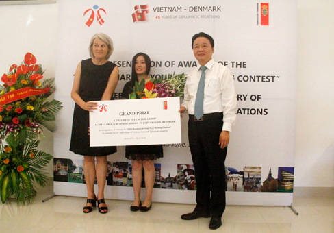 Trao giải cuộc thi viết “Đan Mạch trong mắt em”