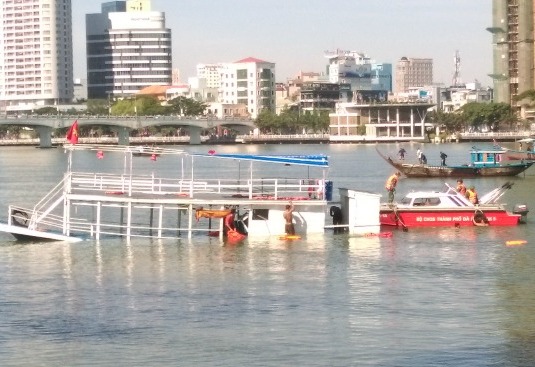 Khởi tố vụ án chìm tàu trên sông Hàn