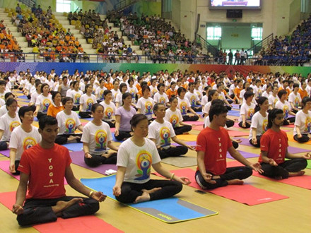 Nhiều hoạt động hưởng ứng Ngày quốc tế Yoga