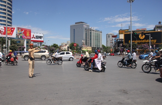Tăng cường các biện pháp cấp bách nhằm bảo đảm trật tự, an toàn giao thông trong quý III 2016