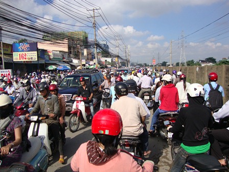 Thành phố Hồ Chí Minh Xây dựng đường trên cao từ trung tâm thành phố tới sân bay Tân Sơn Nhất