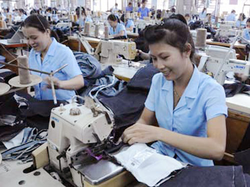 Kiểm soát các yếu tố nguy hiểm, có hại tại nơi làm việc