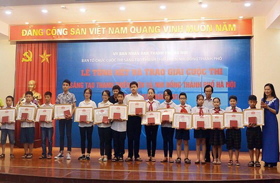 Hà Nội tổng kết và trao giải cuộc thi sáng tạo thanh thiếu niên nhi đồng năm 2016