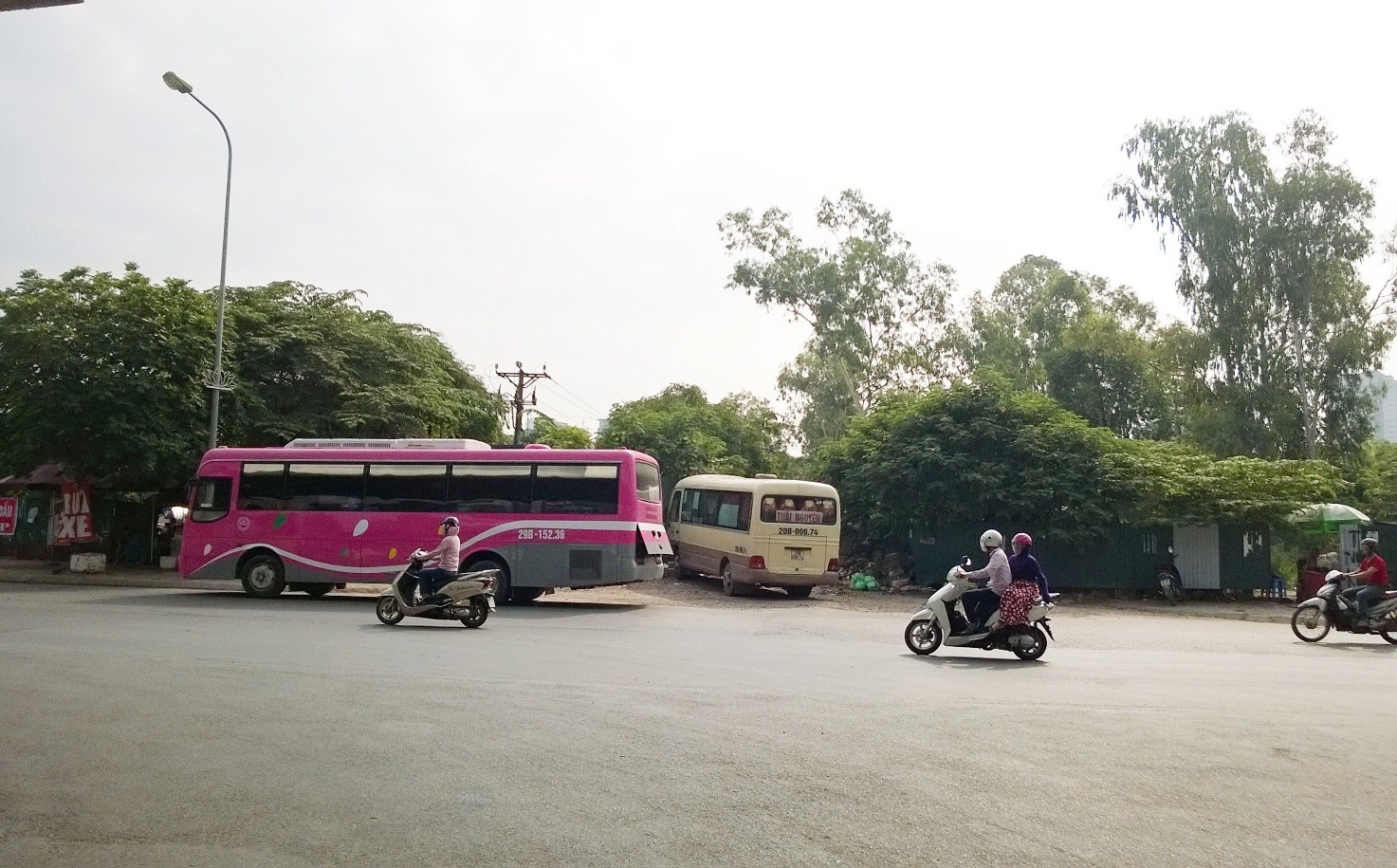 Bài 1 Xe dù, bến cóc “vây” bến xe Mỹ Đình