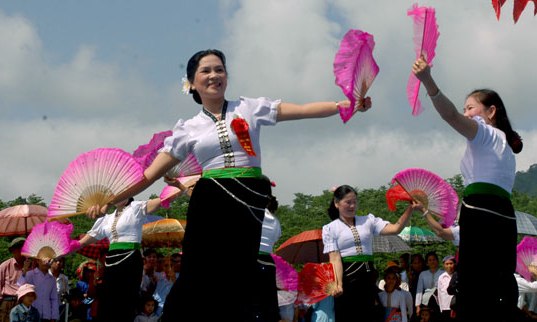 Triển khai xây dựng hồ sơ Nghệ thuật xòe Thái đệ trình UNESCO