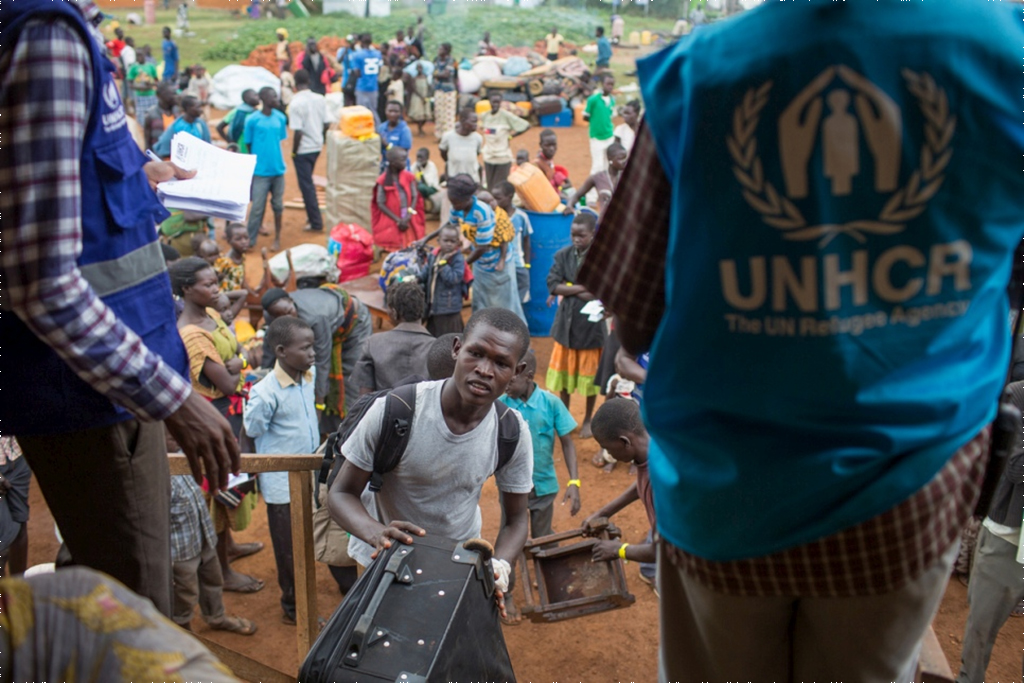Hàng nghìn người Nam Sudan phải lánh nạn sang Uganda vì xung đột