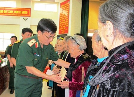 Thực hiện tốt hơn nữa chính sách đối với thương binh, gia đình liệt sĩ và người có công với cách mạng