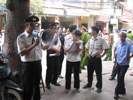 Từ ngày 15 7 Thực hiện thí điểm hỗ trợ trực tuyến yêu cầu thi hành án dân sự