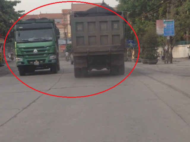 Bài 3 Người dân Thị trấn Phú Thứ, Hải Dương sống chung với “tử thần”