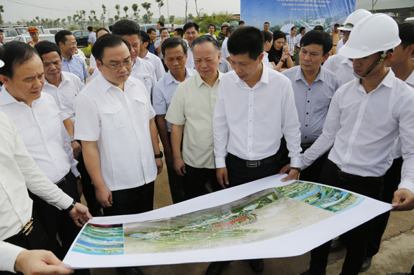 Quốc Oai Hà Nội  Để Nghị quyết đi vào cuộc sống, tập trung đẩy mạnh cải cách hành chính