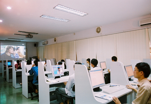 Hoàn thiện các chính sách phát triển đào tạo từ xa