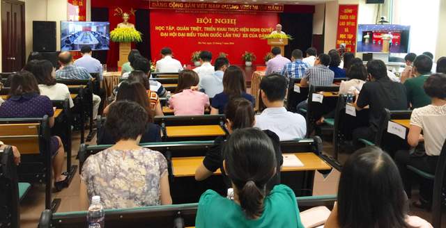 Đảng bộ Ngân hàng Vietcombank quán triệt Nghị quyết Đại hội XII