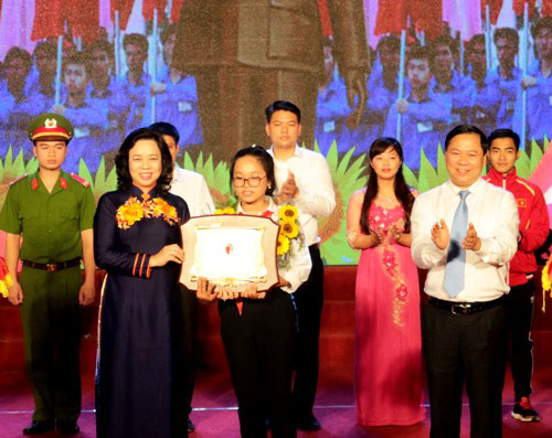 Phát huy vai trò sáng tạo của tuổi trẻ Thủ đô trong học tập và làm theo lời Bác