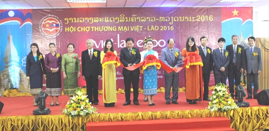 Khai mạc Hội chợ Thương mại Việt – Lào 2016