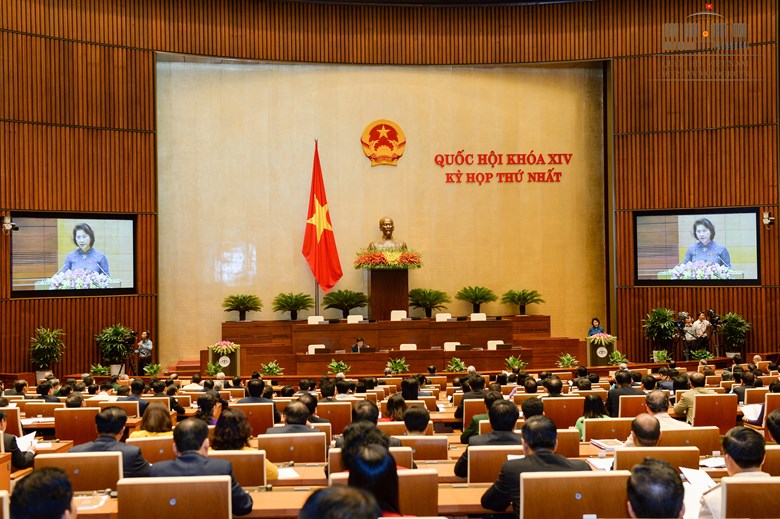 Trình danh sách bầu Chủ tịch Quốc hội, Phó Chủ tịch Quốc hội, Ủy viên Ủy ban Thường vụ Quốc hội