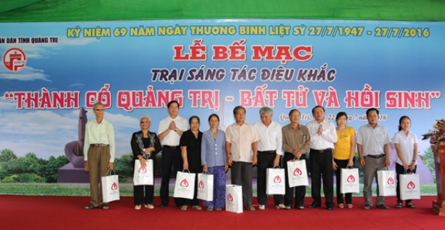 Bế mạc Trại sáng tác điêu khắc “Thành cổ Quảng Trị - Bất tử và hồi sinh”