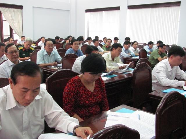 Thực hiện tốt công tác tổ chức cán bộ, đảng viên