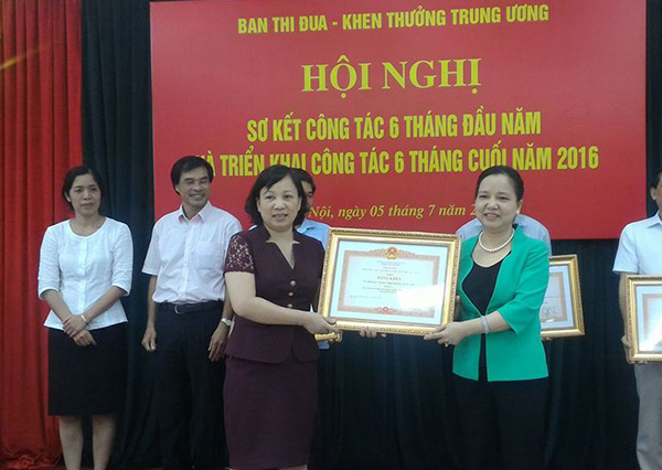 Ban Thi đua - Khen thưởng Trung ương sơ kết công tác 6 tháng đầu năm 2016