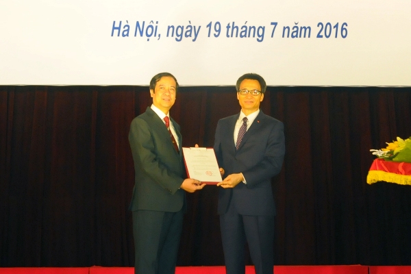 Công bố Quyết định bổ nhiệm Giám đốc Đại học Quốc gia Hà Nội