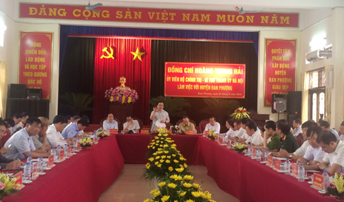 Bí thư Thành ủy Hà Nội Hoàng Trung Hải Đan Phượng cần tập trung phát huy lợi thế nguồn lực con người