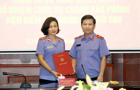 Công bố, trao quyết định bổ nhiệm chức vụ Chánh Văn phòng Viện kiểm sát nhân dân tối cao