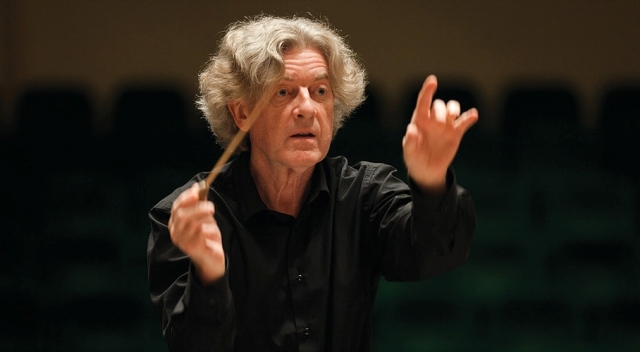 Dàn nhạc trẻ châu Á biểu diễn tại Việt Nam