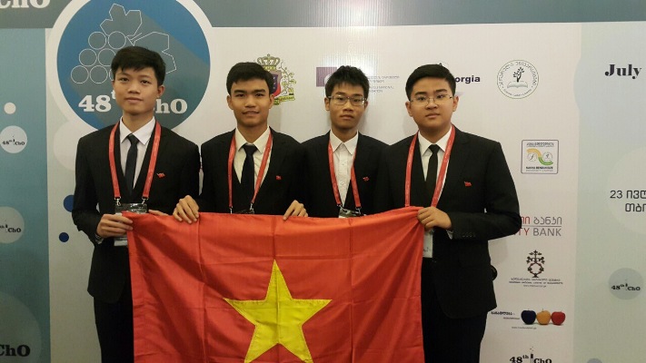 Việt Nam đoạt 2 Huy chương Vàng Olympic Hóa học quốc tế 2016