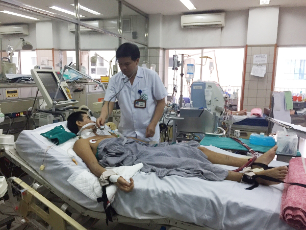 Nâng cao chất lượng khám chưa bệnh, tạo niềm tin cho người dân tham gia bảo hiểm y tế