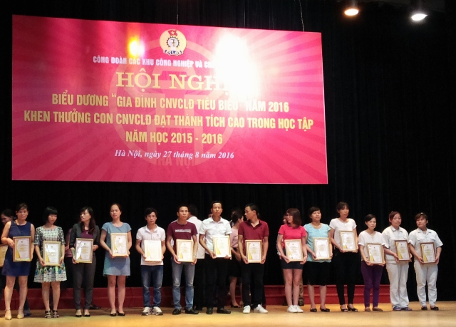 Hà Nội Biểu dương 68 gia đình công nhân, lao động tiêu biểu năm 2016