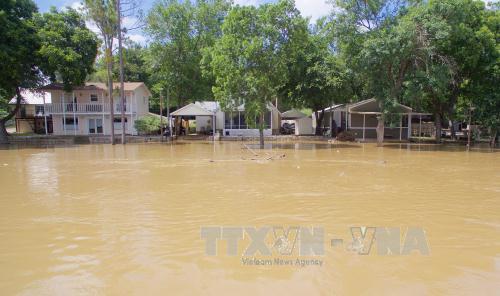 Mỹ Bang Louisiana vật lộn với mưa lũ