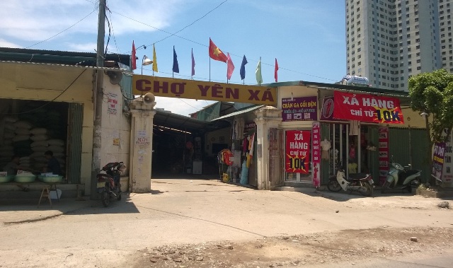 Xử lý nghiêm khắc việc kinh doanh kiểu đầu gấu tại chợ Yên Xá
