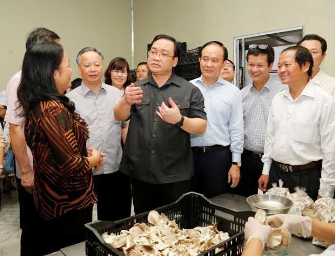 Bí thư Thành ủy Hà Nội làm việc với huyện Thanh Trì