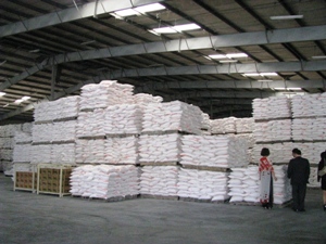 Tổ chức đấu giá quyền sử dụng hạn ngạch thuế quan nhập khẩu 85 000 tấn đường