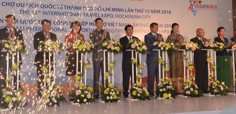 Cắt băng Khai mạc Hội chợ Du lịch quốc tế ITE - HCMC 2016