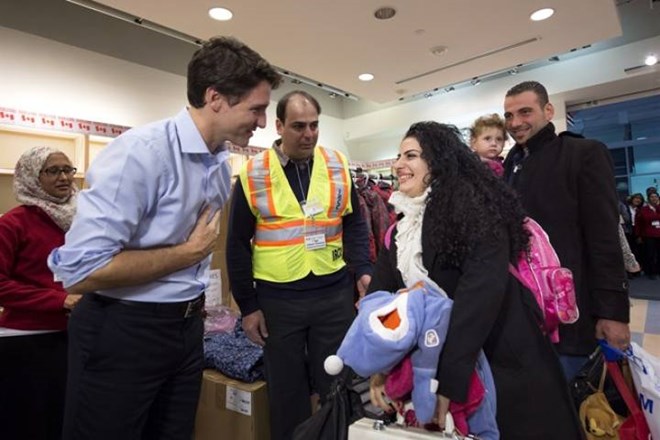Dân số Canada vượt 36 triệu người