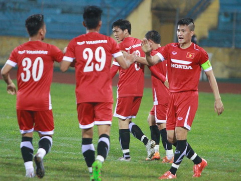 Việt Nam tụt 3 bậc trên bảng xếp hạng FIFA
