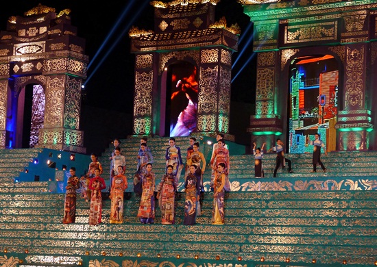 Thành lập Ban tổ chức chương trình Festival Áo dài Hà Nội năm 2016