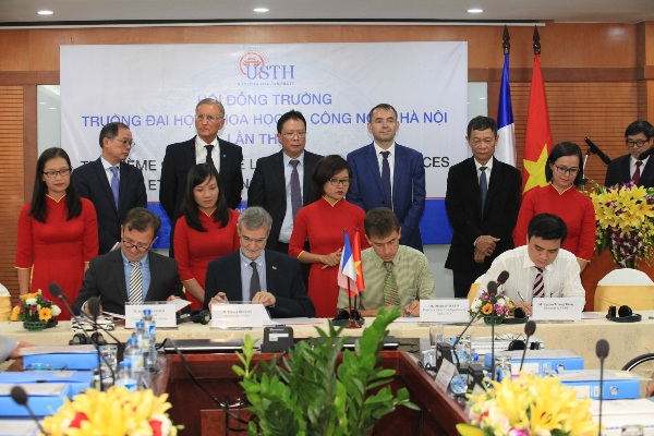 Trường ĐHKHCNHN Nhiều thỏa thuận hợp tác khoa học và giáo dục được ký kết