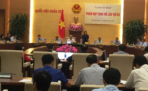 Bỏ tội danh cung cấp dịch vụ trái phép trên mạng