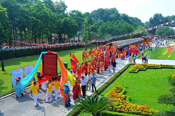 Lễ rước các vị Tổ nghề tôn vinh truyền thống