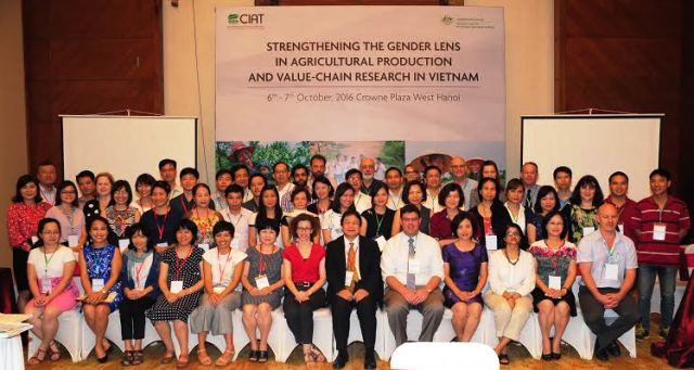 Thúc đẩy bình đẳng giới trong nghiên cứu và phát triển nông nghiệp