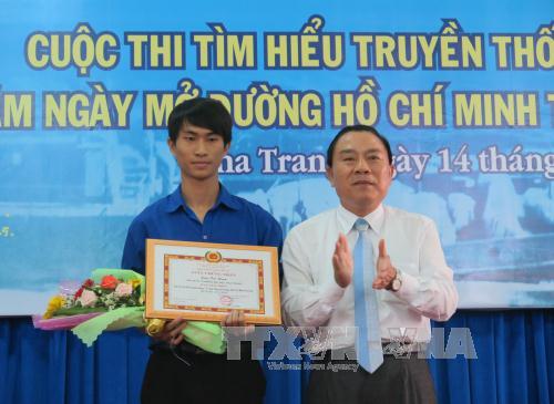 Khánh Hòa Trao giải cuộc thi tìm hiểu “55 năm Ngày mở đường Hồ Chí Minh trên biển”