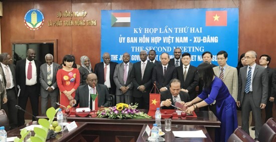 Tăng cường hợp tác công nghiệp với Sudan