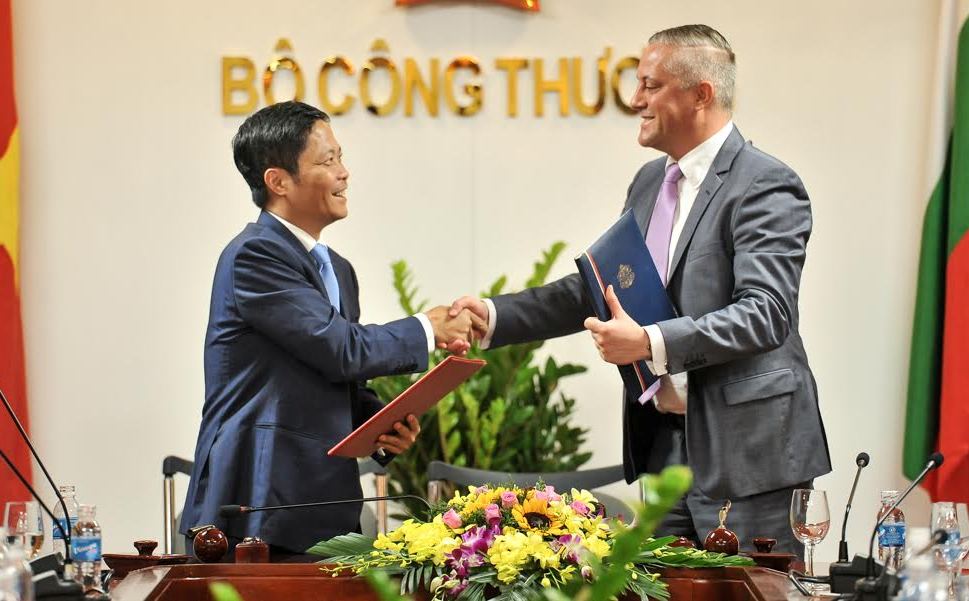Bộ trưởng Kinh tế Bun-ga-ri làm việc với Bộ Công Thương