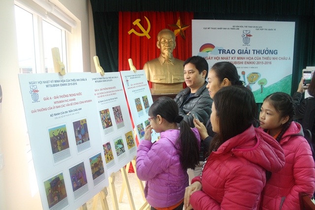 Trao giải Cuộc thi Ngày hội nhật ký minh họa của Thiếu nhi châu Á