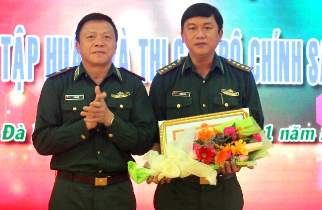 Bế mạc Hội nghị tập huấn và Hội thi cán bộ làm công tác chính sách Bộ đội Biên phòng năm 2016